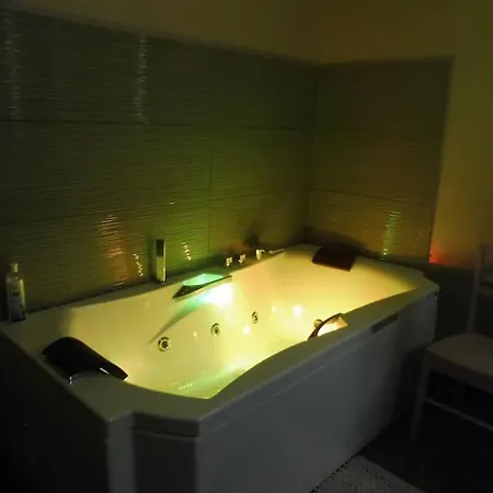 Agreable Maison De Ville, Proche Du Centre بيت للعطل *